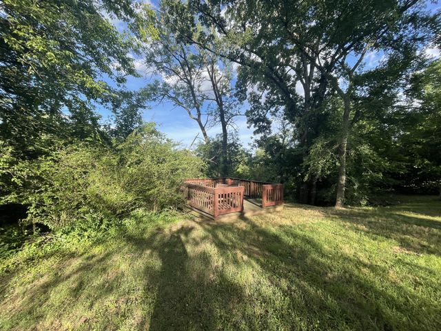 1939 Cliffview Ct, Murfreesboro, TN 37128