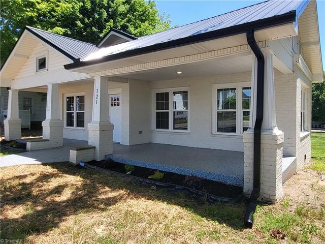 121 W Elm Street, Yadkinville, NC 27055