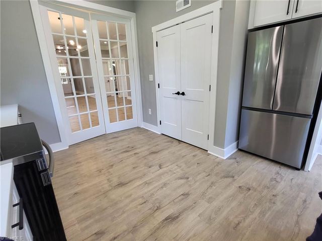 121 W Elm Street, Yadkinville, NC 27055
