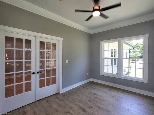121 W Elm Street, Yadkinville, NC 27055