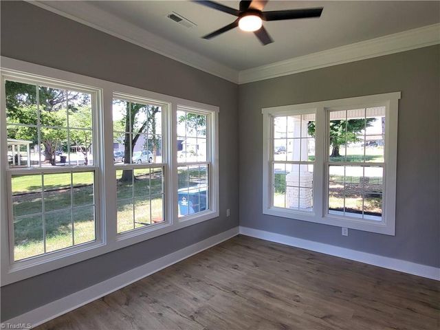 121 W Elm Street, Yadkinville, NC 27055