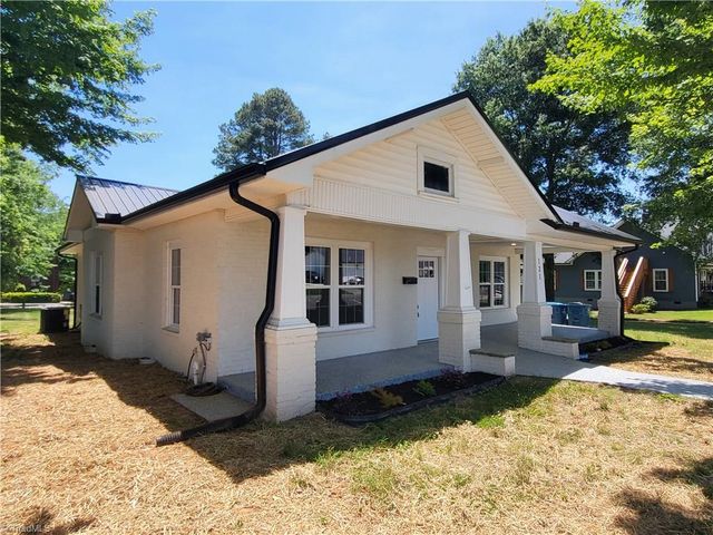121 W Elm Street, Yadkinville, NC 27055