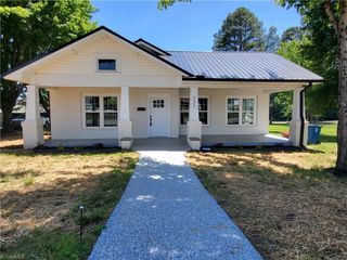 121 W Elm Street, Yadkinville, NC 27055