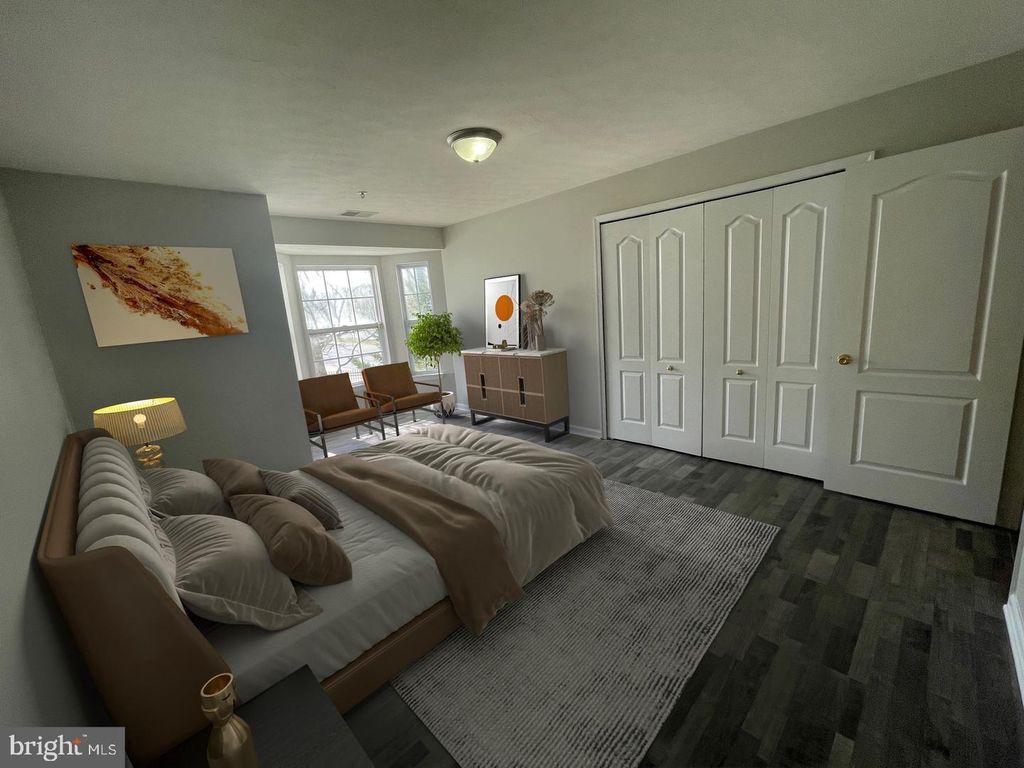 Image 2 of property listing at 8911 -C TOWN CENTER CIR #212, Upper Marlboro, MD 20774