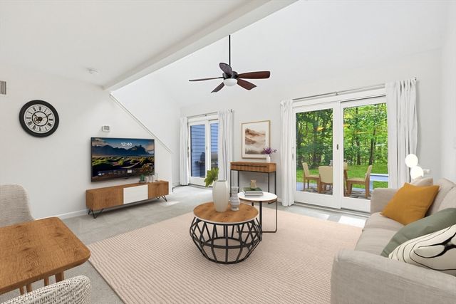 406 Bay Rd 6, Easton, MA 02375