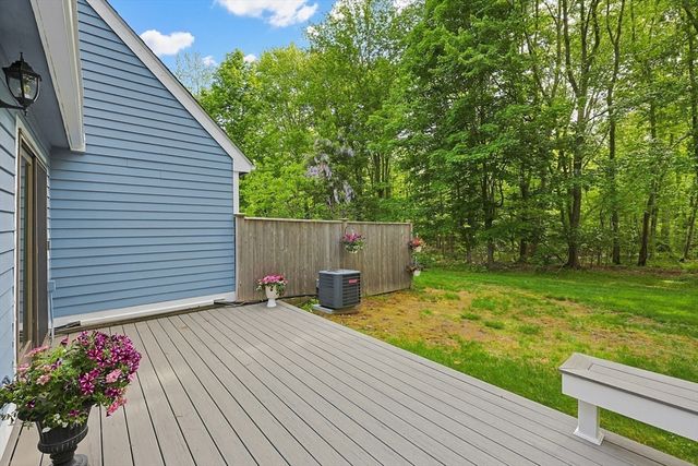 406 Bay Rd 6, Easton, MA 02375
