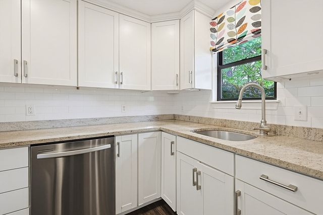 406 Bay Rd 6, Easton, MA 02375