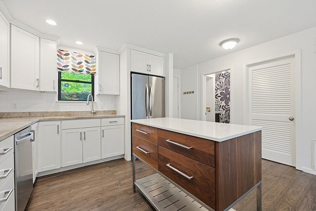 406 Bay Rd 6, Easton, MA 02375