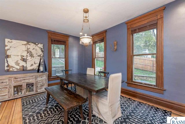 703 N 6th Street, Mankato, MN 56001