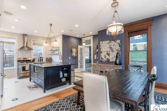 703 N 6th Street, Mankato, MN 56001