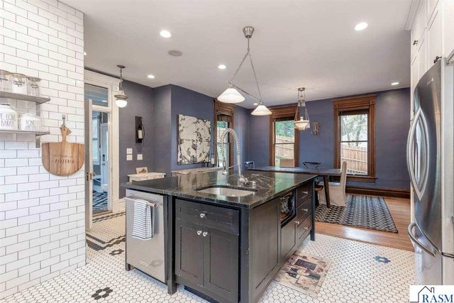 703 N 6th Street, Mankato, MN 56001