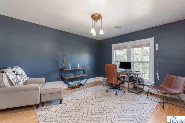 703 N 6th Street, Mankato, MN 56001
