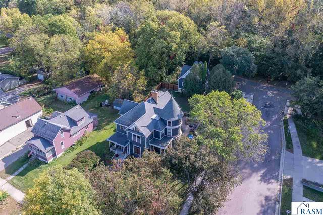 703 N 6th Street, Mankato, MN 56001