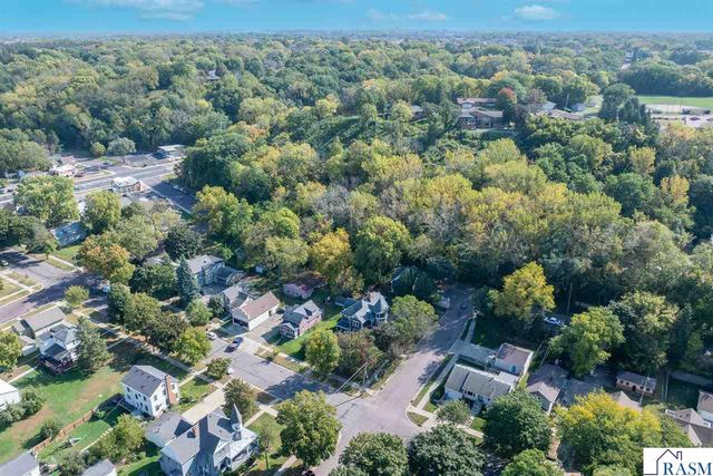 703 N 6th Street, Mankato, MN 56001