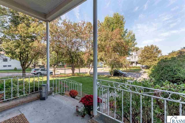 703 N 6th Street, Mankato, MN 56001
