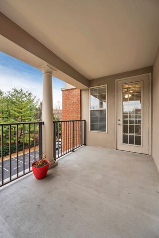 305 Seven Springs Way Apt 302, Brentwood, TN 37027