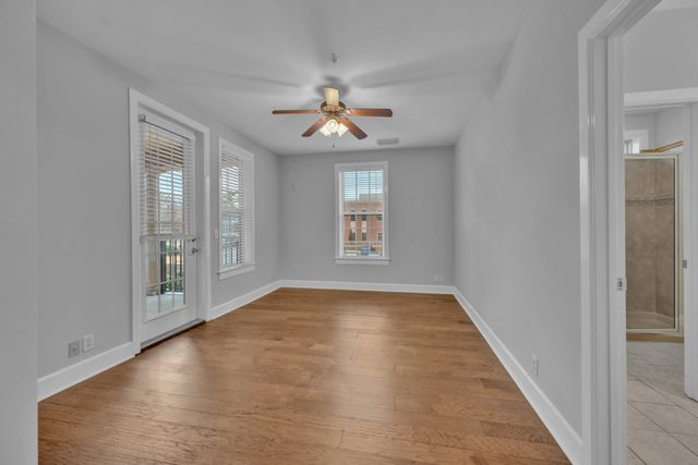 305 Seven Springs Way Apt 302, Brentwood, TN 37027