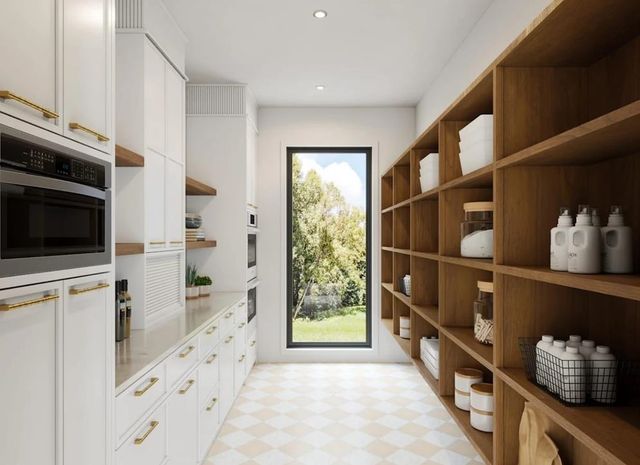 389 N Jackson Heights Ct, Wichita, KS 67206