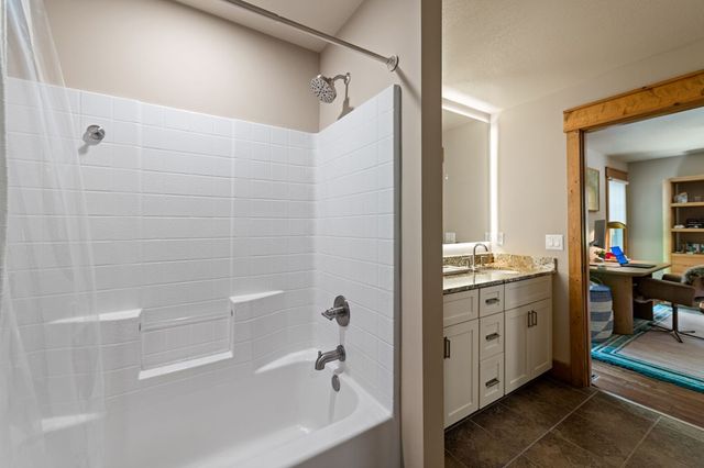 2634 Mountain Tops Road, Blue Ridge, GA 30513