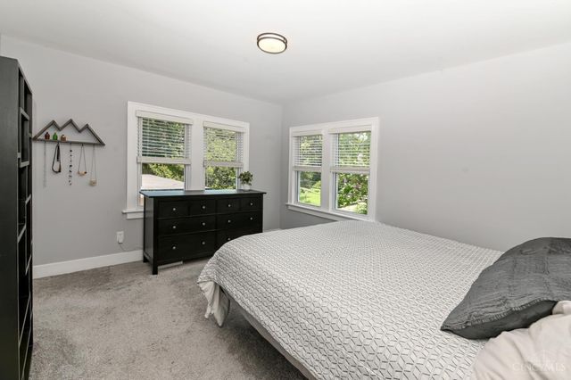 3956 Glencross Avenue, Cincinnati, OH 45217
