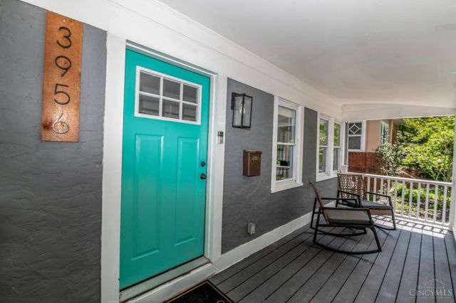3956 Glencross Avenue, Cincinnati, OH 45217