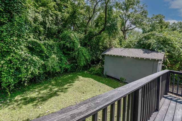 3956 Glencross Avenue, Cincinnati, OH 45217