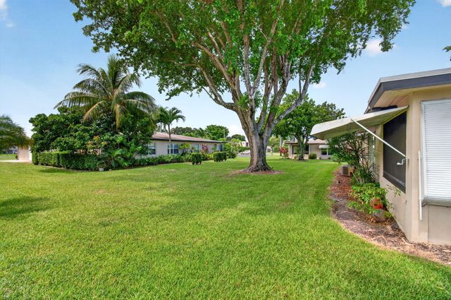 1057 E Circle Terrace, Delray Beach, FL 33445