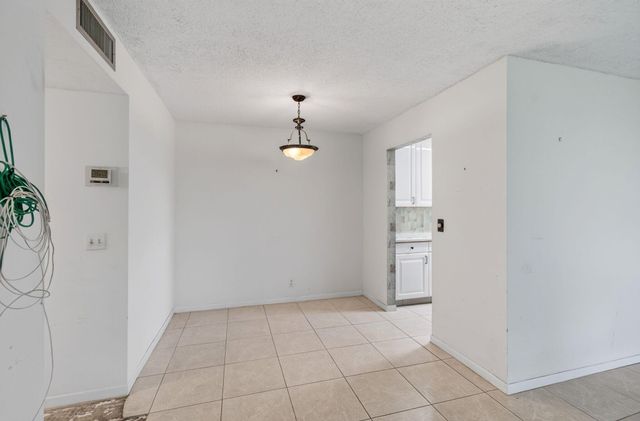 1057 E Circle Terrace, Delray Beach, FL 33445