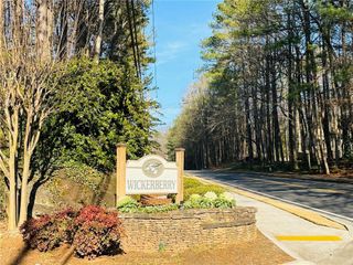 320 Wickerberry Lane, Roswell, GA 30075