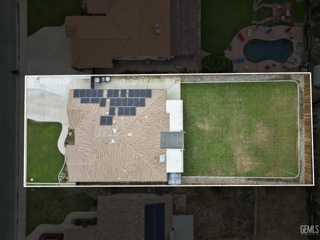 5303 Via Fontenelle Drive, Bakersfield, CA 93308