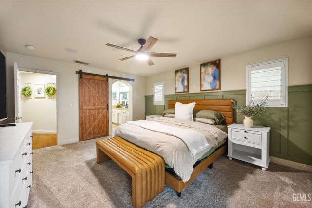 5303 Via Fontenelle Drive, Bakersfield, CA 93308