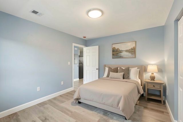 26 Bay Street 1, Hull, MA 02045