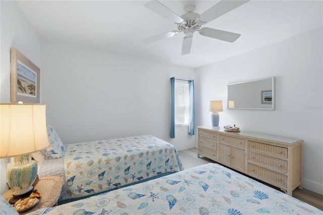 2100 BENJAMIN FRANKLIN DRIVE 205, Sarasota, FL 34236