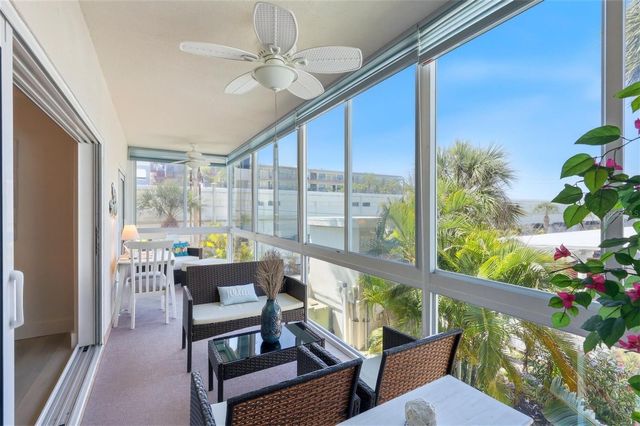 2100 BENJAMIN FRANKLIN DRIVE 205, Sarasota, FL 34236