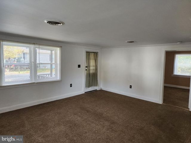 814 GARFIELD AVE, Colonial Beach, VA 22443