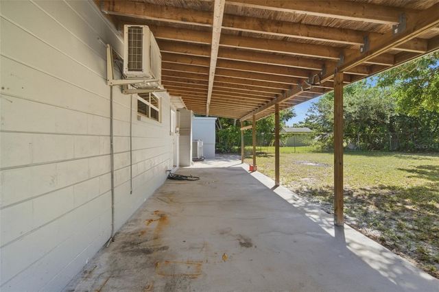 6448 41ST AVENUE N, St Petersburg, FL 33709
