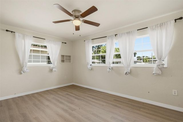 6448 41ST AVENUE N, St Petersburg, FL 33709