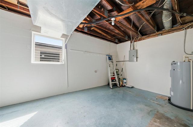 6448 41ST AVENUE N, St Petersburg, FL 33709
