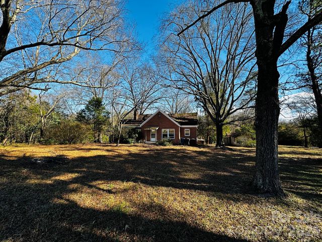 113 Stonecrest Circle SW, Concord, NC 28027