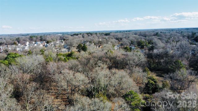 113 Stonecrest Circle SW, Concord, NC 28027