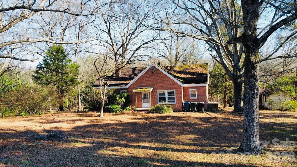 113 Stonecrest Circle SW, Concord, NC 28027