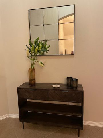 31 W Spindle Tree Circle W, The Woodlands, TX 77382