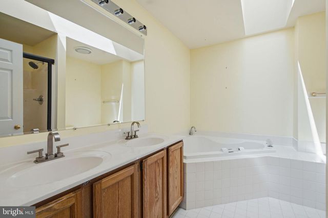 5203 WINDING STAR CIR, Columbia, MD 21044