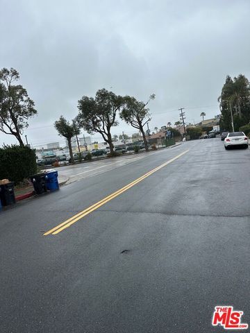 5344 Don Pio Drive, Woodland Hills, CA 91364