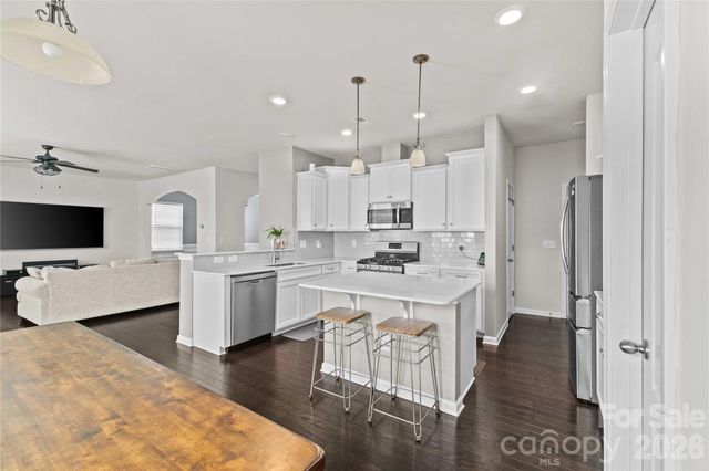16016 Harbor Hill Drive, Charlotte, NC 28273