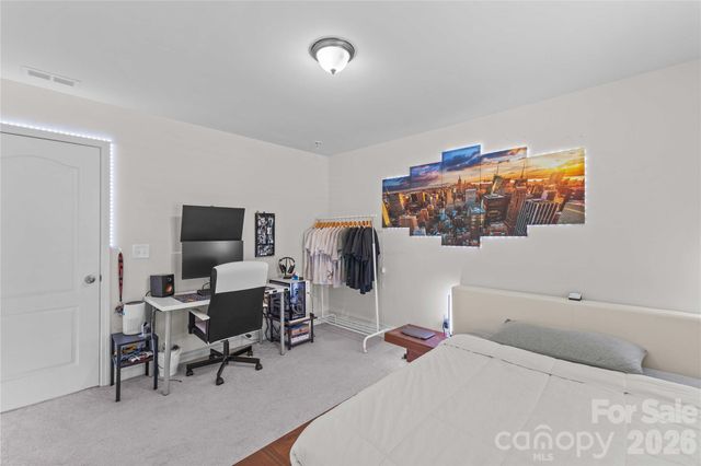 16016 Harbor Hill Drive, Charlotte, NC 28273