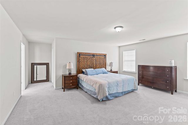 16016 Harbor Hill Drive, Charlotte, NC 28273