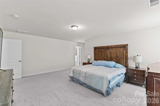 16016 Harbor Hill Drive, Charlotte, NC 28273