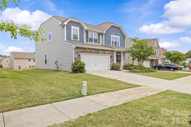 16016 Harbor Hill Drive, Charlotte, NC 28273