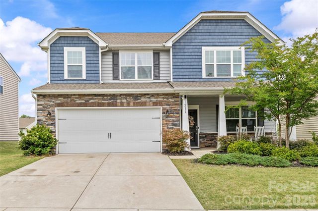 16016 Harbor Hill Drive, Charlotte, NC 28273